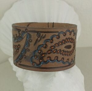 Brown Tooled Leather Burnt Orange & Turquoise  Paisley Design Snap Bracelet